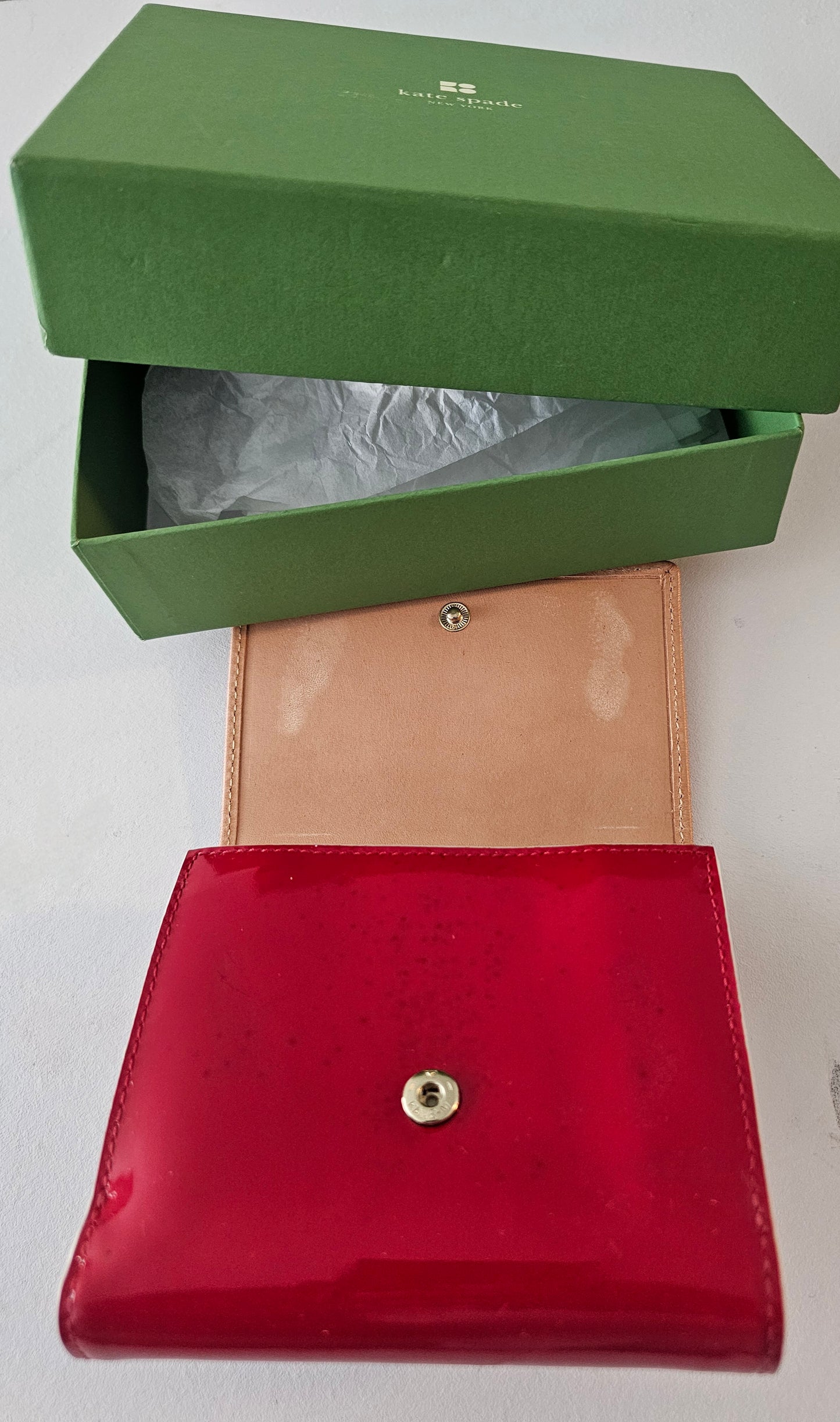 Kate spade tri fold card wallet card holder.