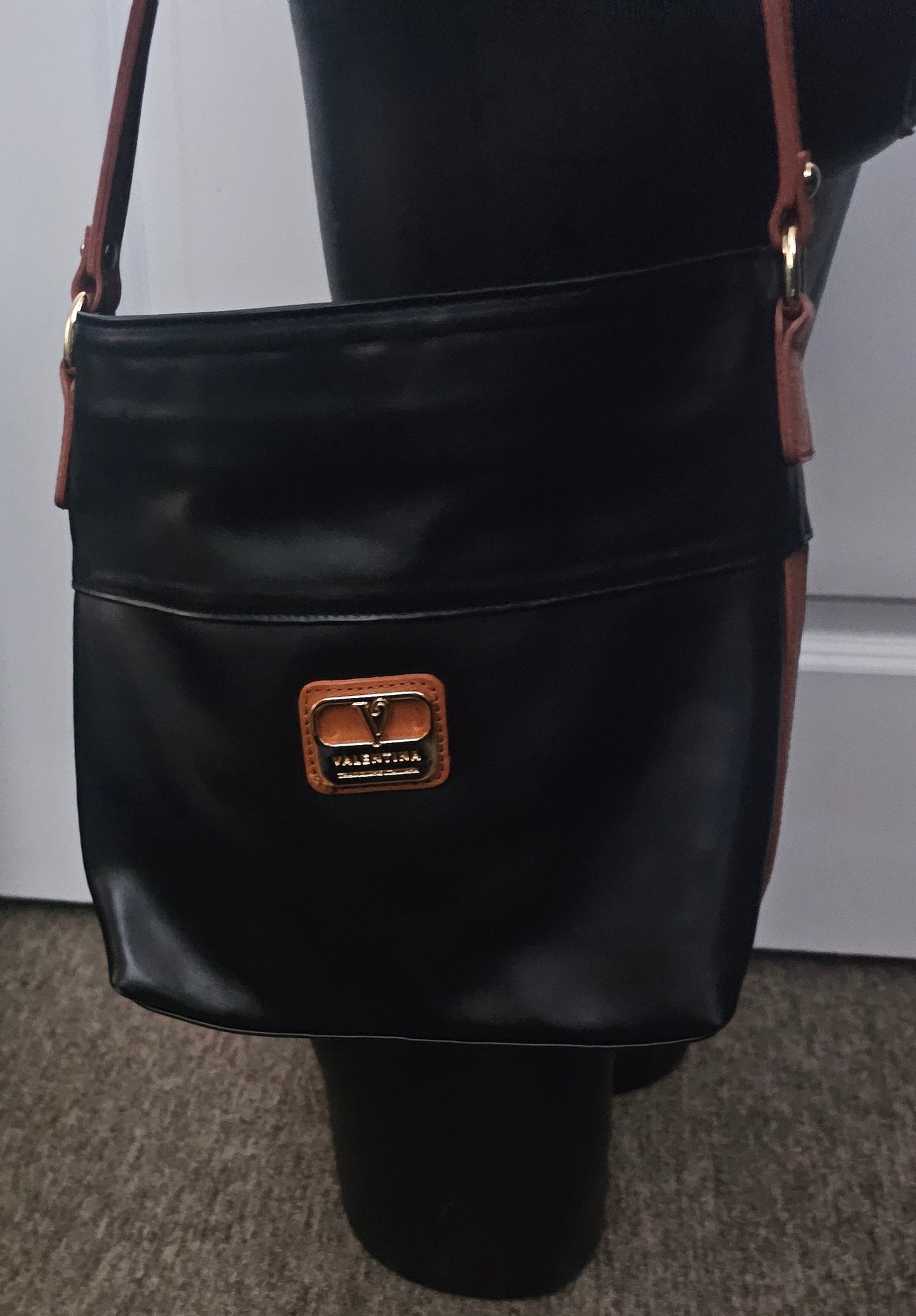 Valentina smooth leather shoulder tote