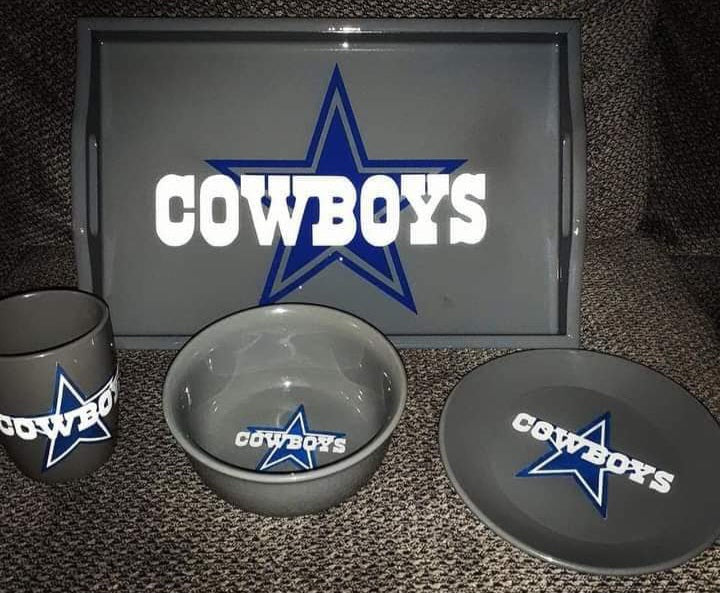 Customized Team dinner or cigar sets